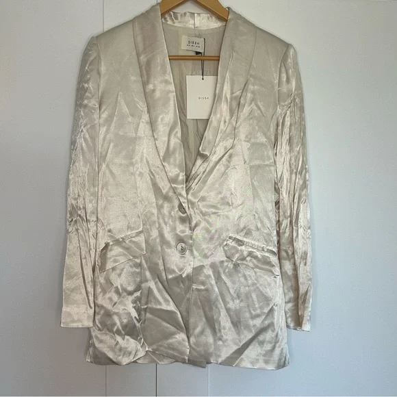 DISSH Oversized Kiah Pearl Satin Blazer US 4 NWT New jacket cream neutral button - Picture 6 of 16